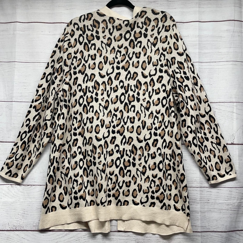 Croft & Barrow Open Front Leopard Print Knit Card… - image 6